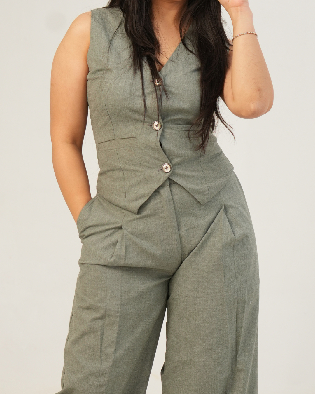 Refined Oxford Grey vest Ensemble