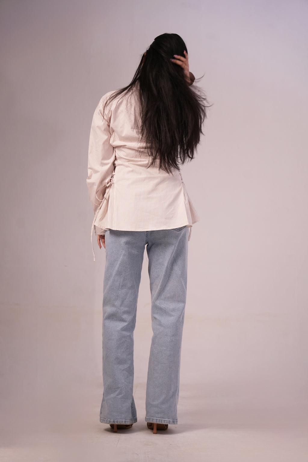 Empress line shirt
