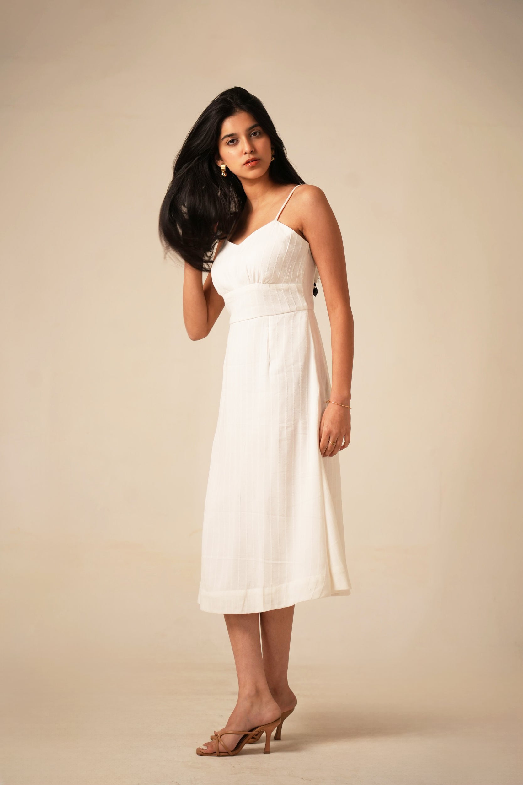 Essence Linen Dress