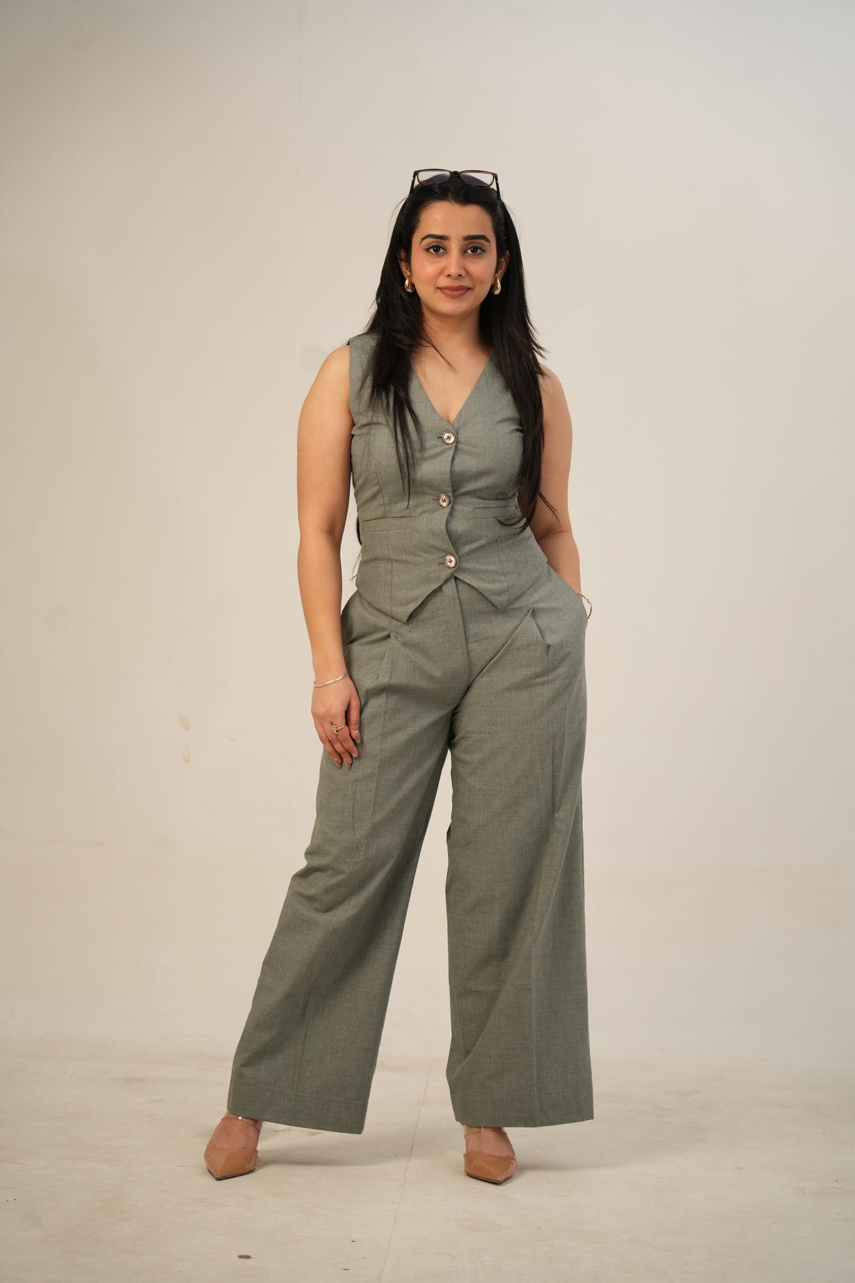 Refined Oxford Grey vest Ensemble