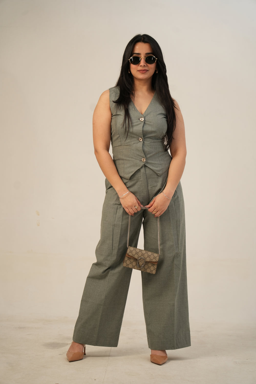 Refined Oxford Grey vest Ensemble
