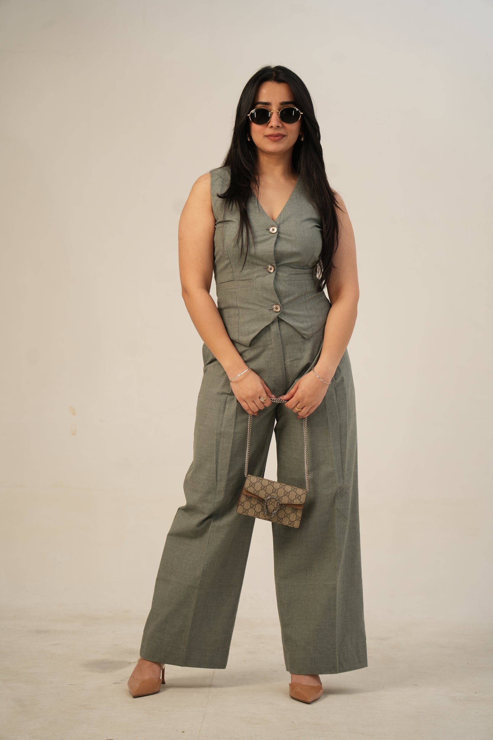 Refined Oxford Grey vest Ensemble