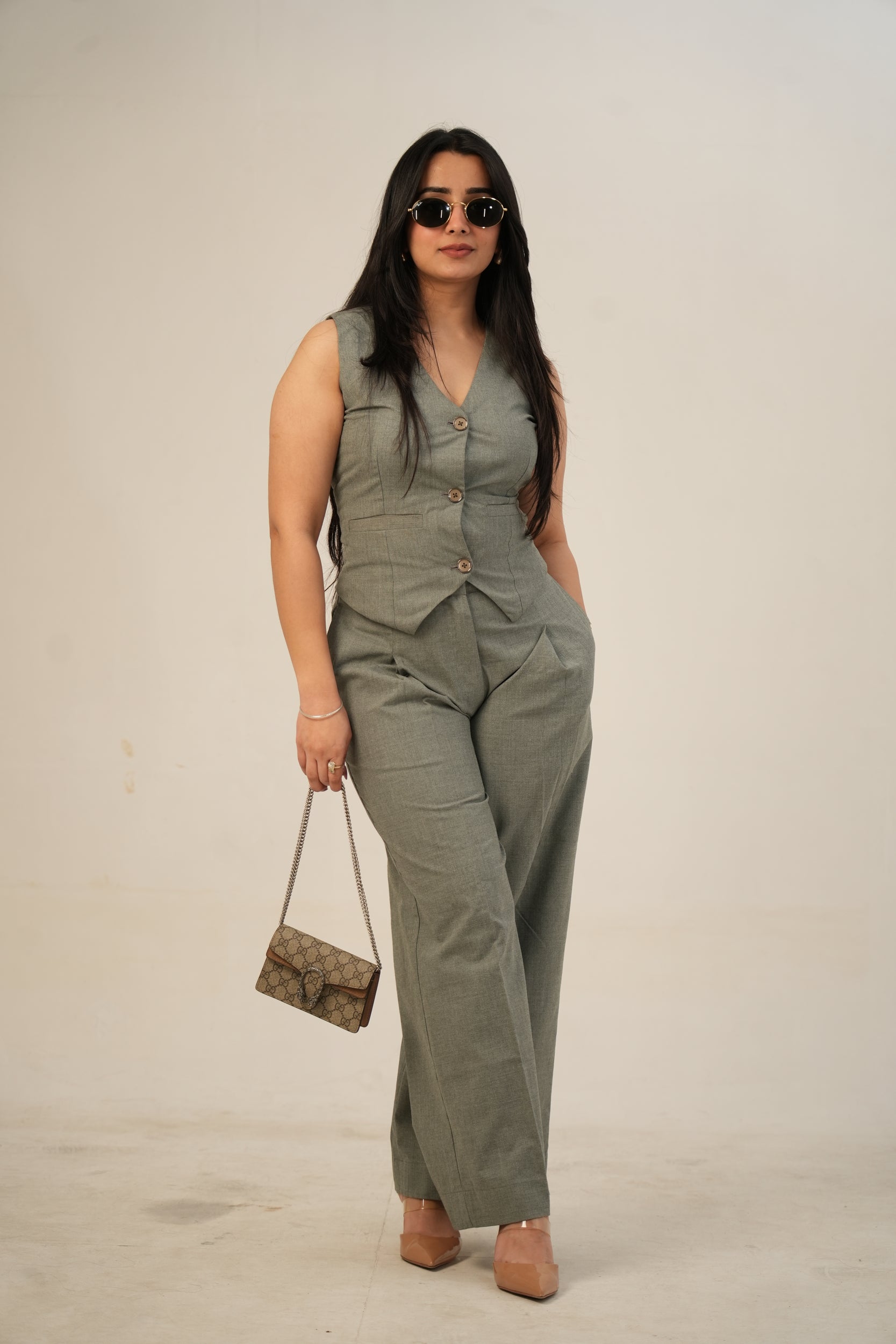 Refined Oxford Grey vest Ensemble