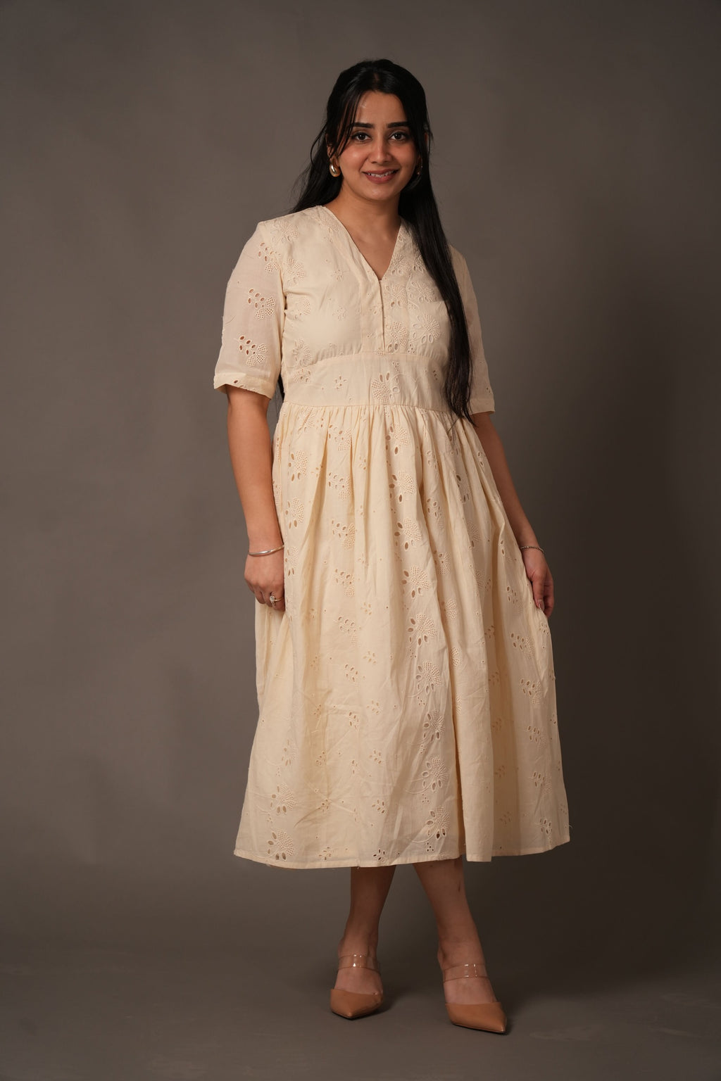 Soft Dune Hakoba Dress
